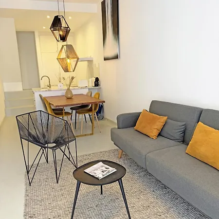 Cubista Designer House By Junto Ao Mar Olhão