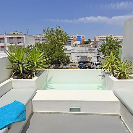 Tatil Evi Cubista Designer House By Junto Ao Mar